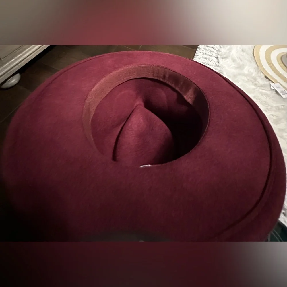 ‼️RARE‼️🎸Summer & Rose🎸🔥NWT🔥Wool Fedora in Cranberry - Picture 9 of 13